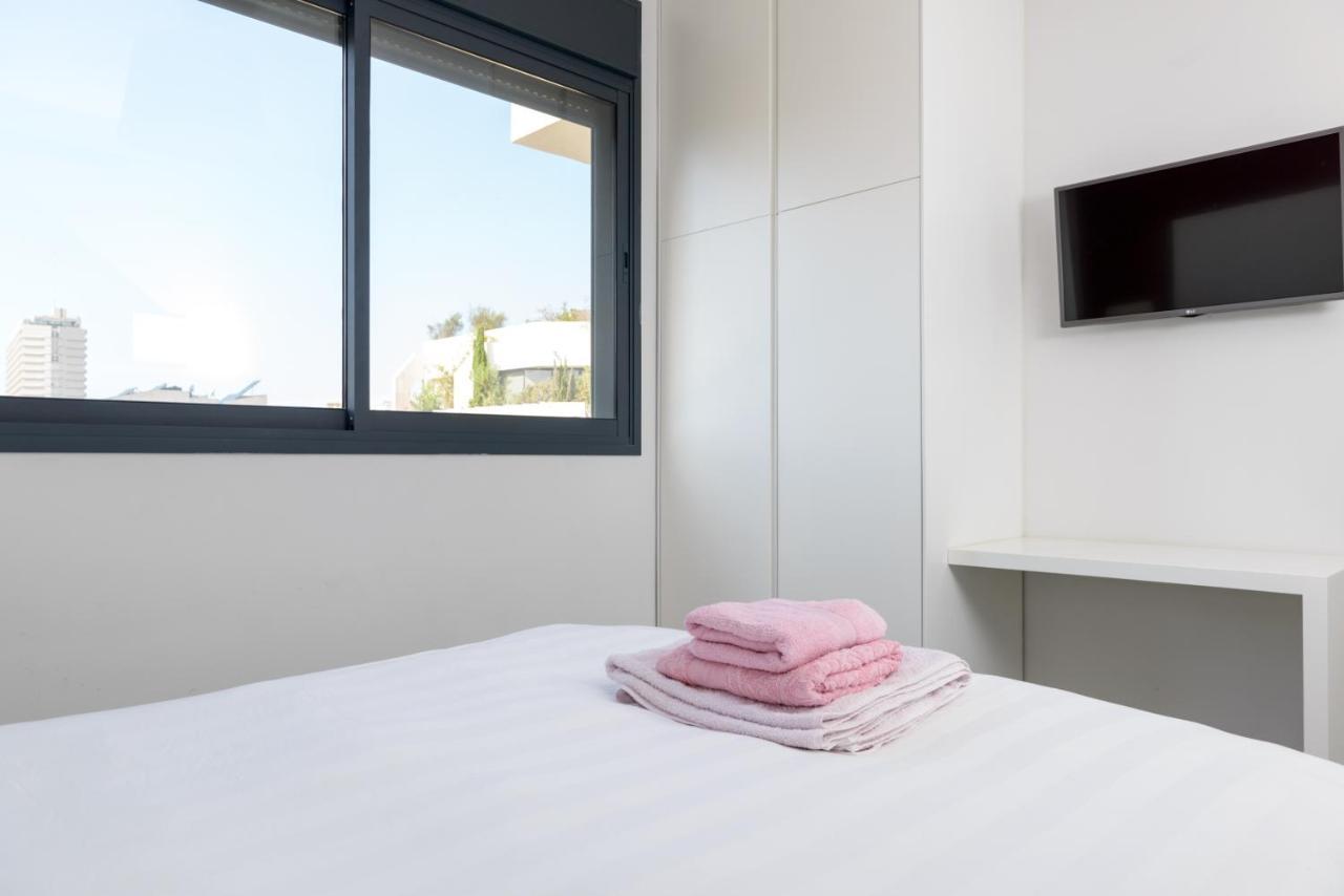 Bright & Modern 2Br With Balcony On Dizzengoff Apartment Tel Aviv Exterior photo